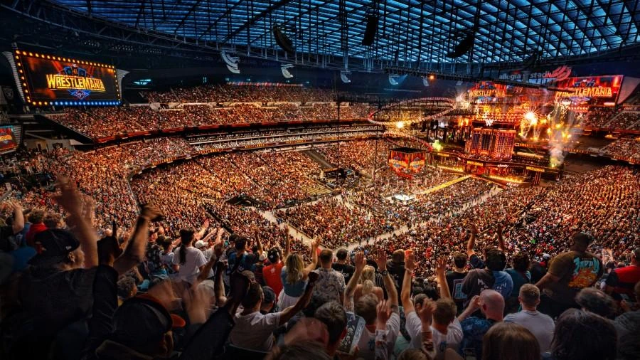 WrestleMania arena packed with WWE fans